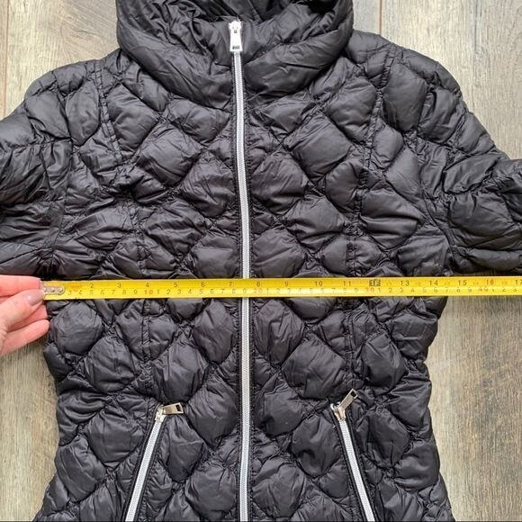 Saks Fifth Avenue Quilted Packable Down Black Jacket Full Zip Size XS - Picture 8 of 10
